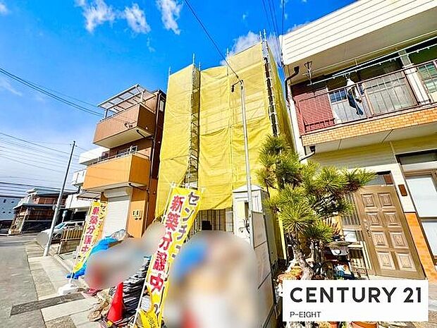 道路から見た家の様子です！