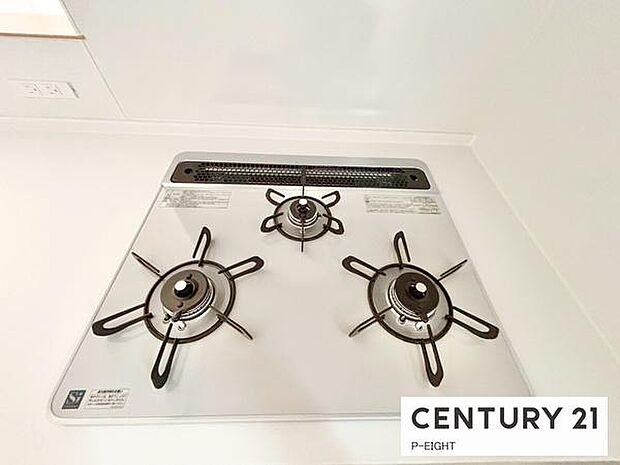 三口コンロで料理もはかどりますね!グリルもあります!