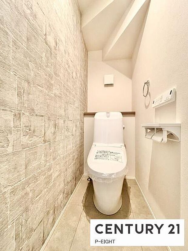 ウォシュレット付きの暖房便座で快適です！