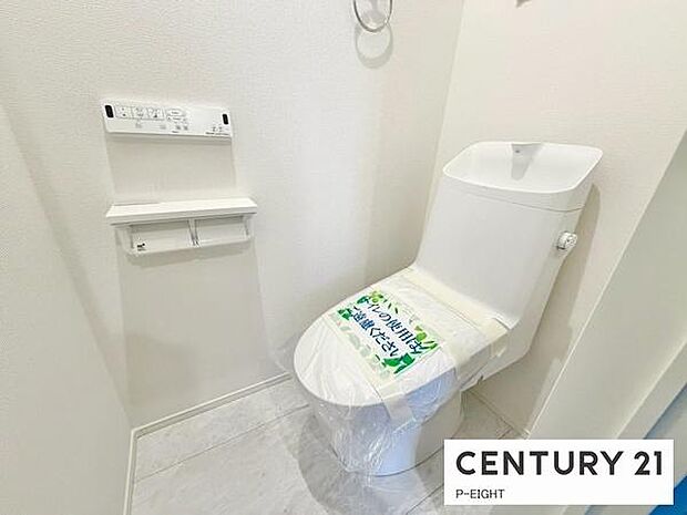 ウォシュレット付きの暖房便座で快適です！