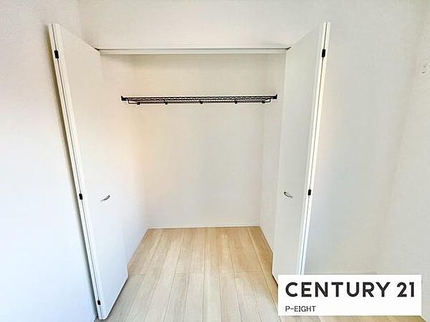 クローゼットでお部屋もスッキリ！