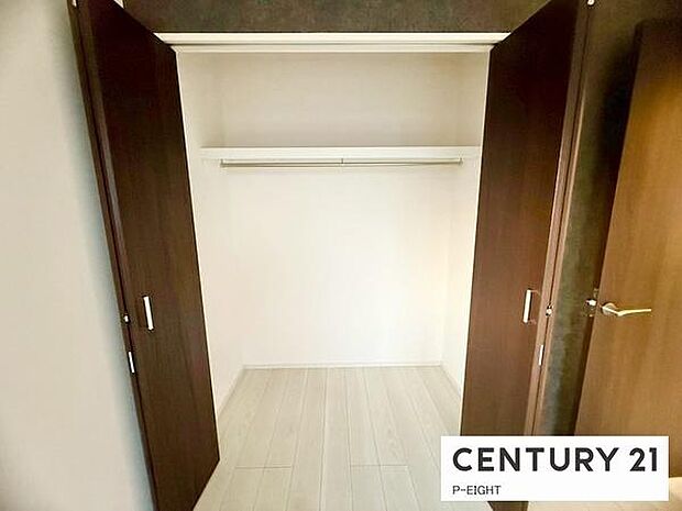 クローゼットでお部屋もスッキリ！