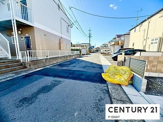 アスファルト舗装の道路です！