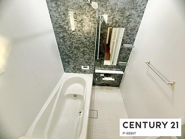 一坪サイズのお風呂で毎日の疲れを癒してください。