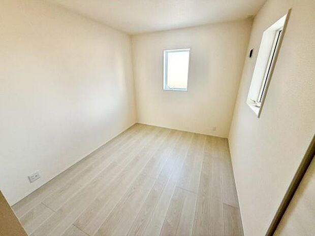 穏やかな色合いで落ち着ける空間です！