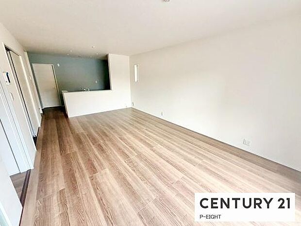 家族の笑い声が聞こえてきそうな、暖かい空間になっています。