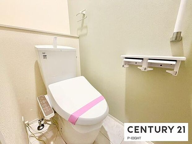 ウォシュレット付きの暖房便座で快適です！