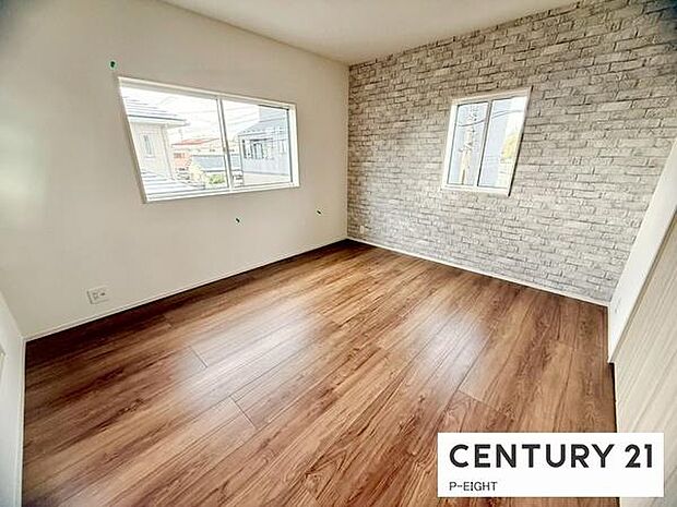 壁の色もアクセントとなりおしゃれな内装です！