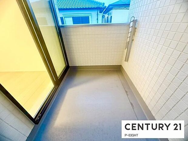 洗濯物は日当たりの良いバルコニーへ！