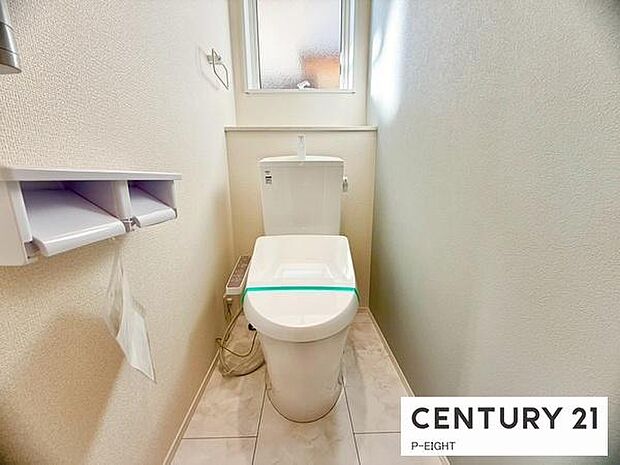 ウォシュレット付きの暖房便座で快適です！