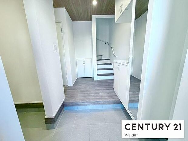 穏やかな色合いで来客をなごませてくれます！