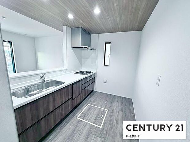 料理をしながらリビングを見渡せるつくりで、料理中も家族との会話がはずみます。