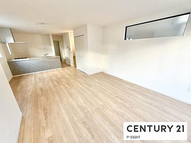 家族の笑い声が聞こえてきそうな、暖かい空間になっています。