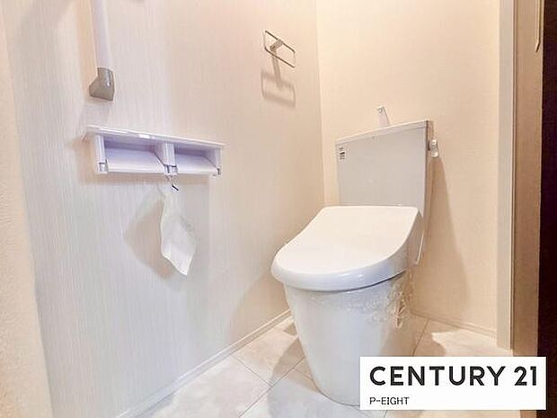 ウォシュレット付きの暖房便座で快適です！