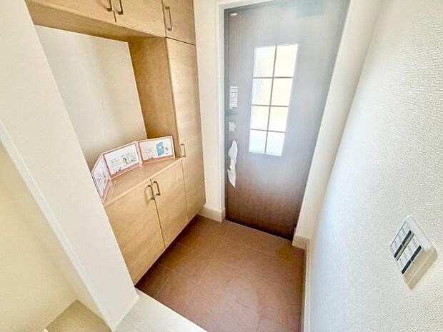 穏やかな色合いで来客をなごませてくれます！