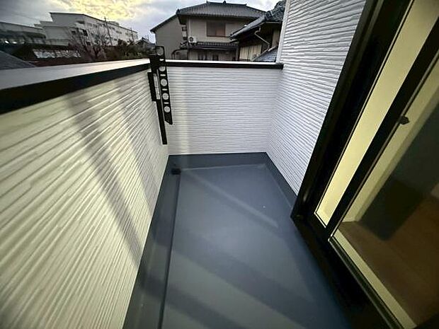 陽当り良好のバルコニーです！