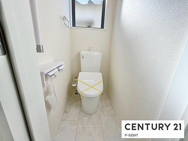 ウォシュレット付きの暖房便座で快適です！