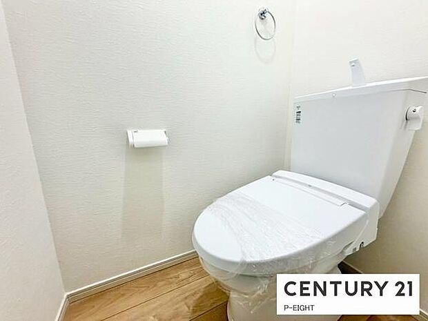 ウォシュレット付きの暖房便座で快適です!