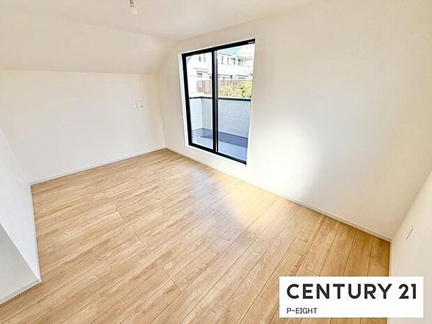 採光のとれたお部屋です!