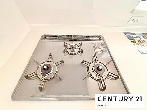 三口コンロで料理もはかどりますね!グリルもあります!