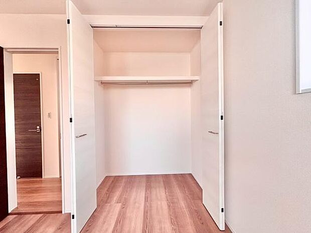 広めの収納スペースあり!