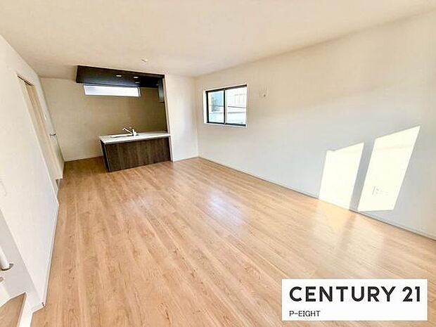 家族の笑い声が聞こえてきそうな、暖かい空間になっています。