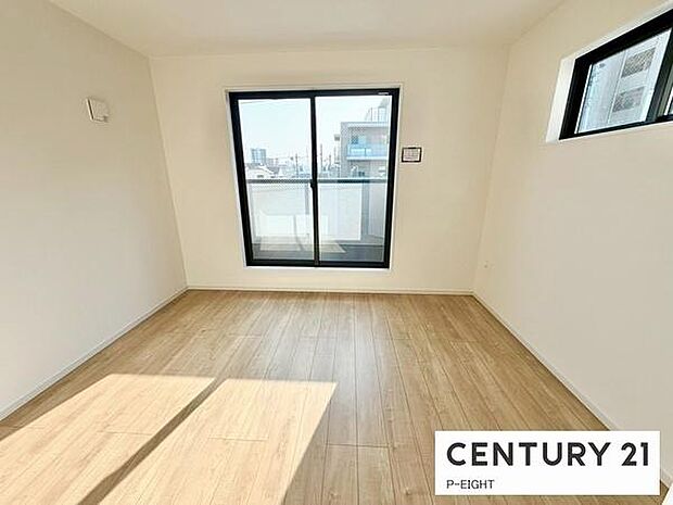 採光のとれた明るいお部屋です!