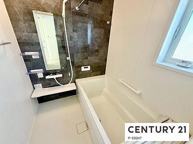 一坪サイズのお風呂で毎日の疲れを癒してください。