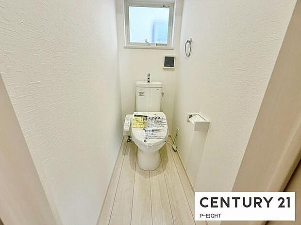 ウォシュレット付きの暖房便座で快適です!