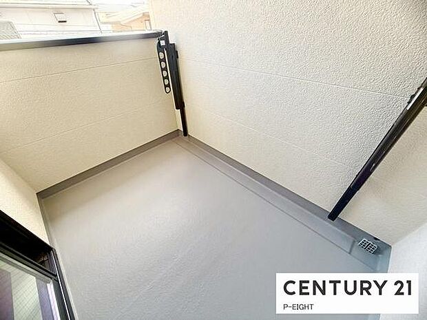 洗濯物は日当たりの良いバルコニーへ！