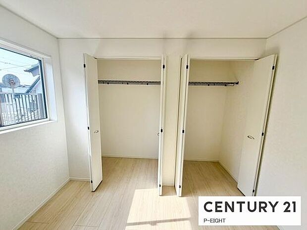 広めの収納スペースあり!