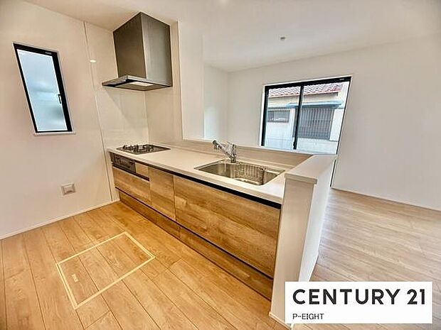 料理をしながらリビングを見渡せるつくりで、料理中も家族との会話がはずみます。