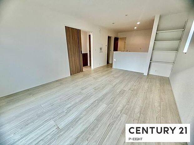 家族の笑い声が聞こえてきそうな、暖かい空間になっています。