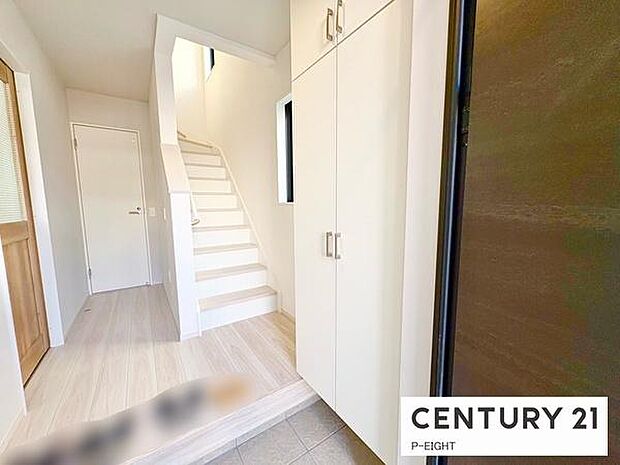 穏やかな色合いで来客をなごませてくれます!