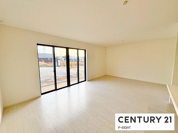 家族の笑い声が聞こえてきそうな、暖かい空間になっています。