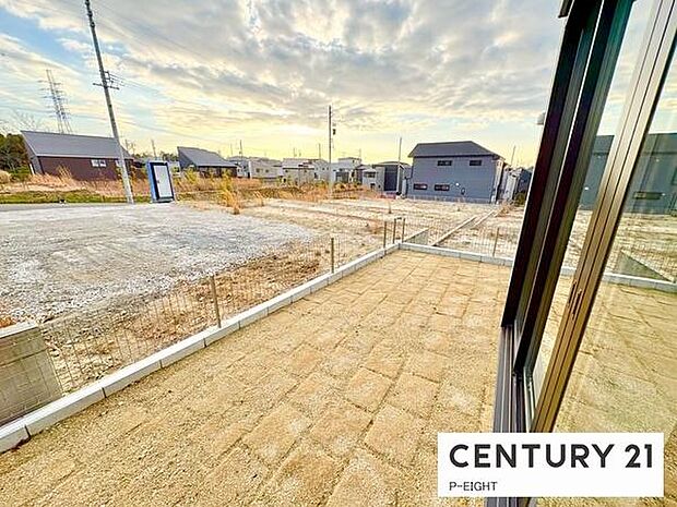 敷地内には自由に使える庭があります!