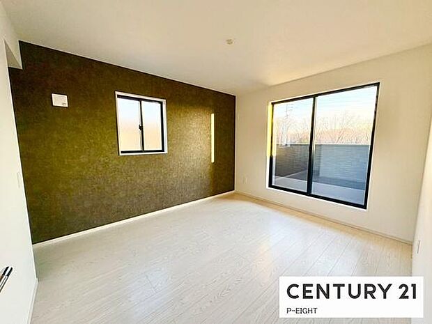 バルコニーに面している明るい洋室です!