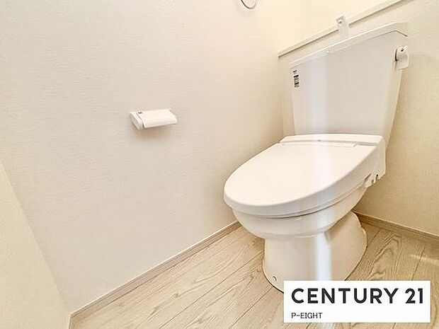 ウォシュレット付きの暖房便座で快適です！