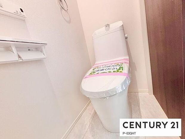 ウォシュレット付きの暖房便座で快適です！