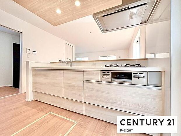 料理をしながらリビングを見渡せるつくりで、料理中も家族との会話がはずみます。