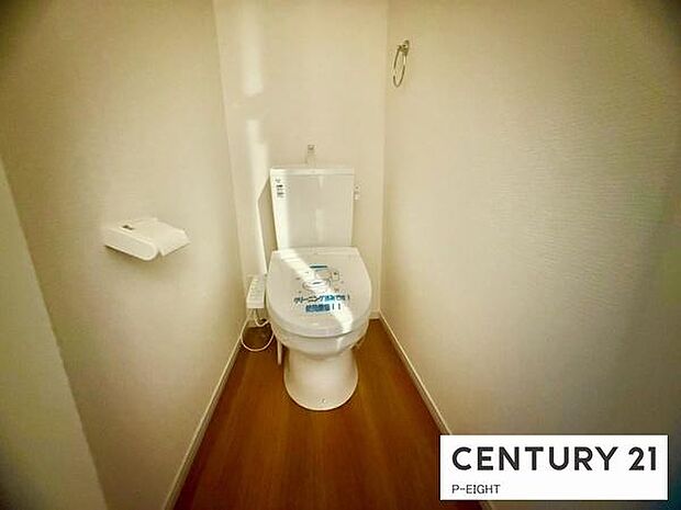 ウォシュレット付きの暖房便座で快適です!