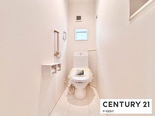 ウォシュレット付きの暖房便座で快適です！