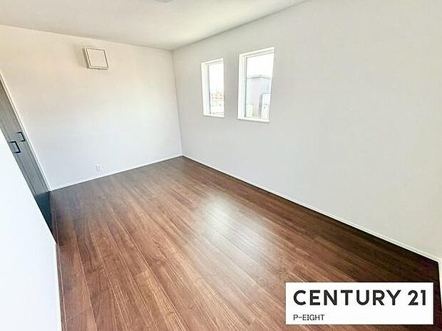 採光のとれたお部屋です！