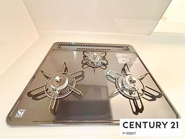 三口コンロで料理もはかどりますね!グリルもあります!