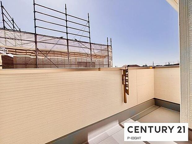 洗濯物は日当たりの良いバルコニーへ!