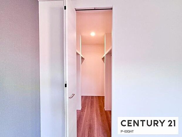 広めの収納スペースあり!