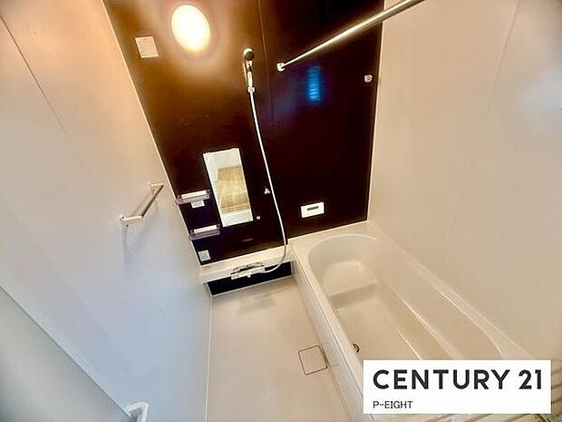 一坪サイズのお風呂で毎日の疲れを癒してください。