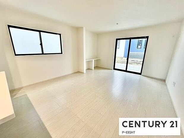 スタディーカウンターがあり、お子様の学習や在宅ワークに最適！