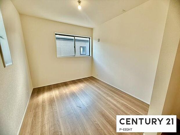 採光のとれた明るいお部屋です!