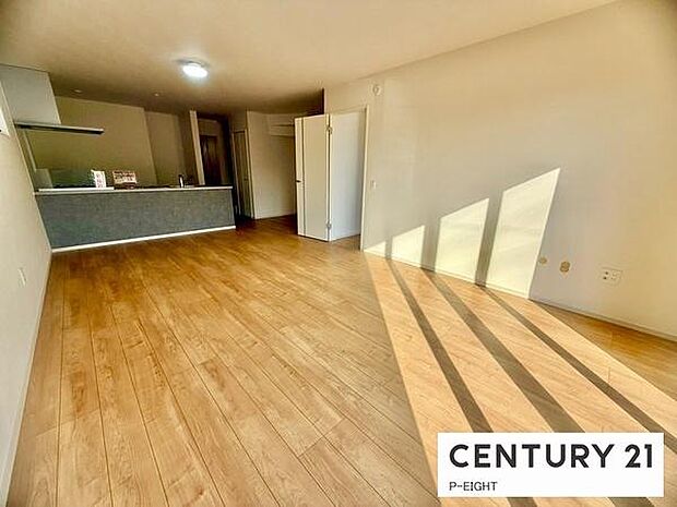 家族の笑い声が聞こえてきそうな、暖かい空間になっています。